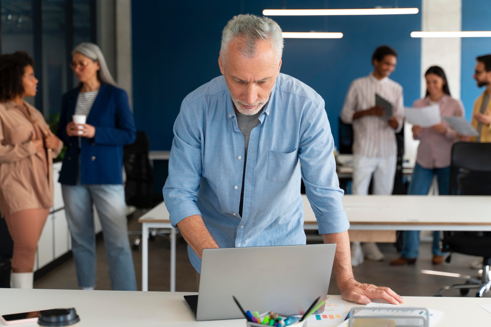 The Hidden Gaps Between IT, Teams, and Leadership 6 2149136873